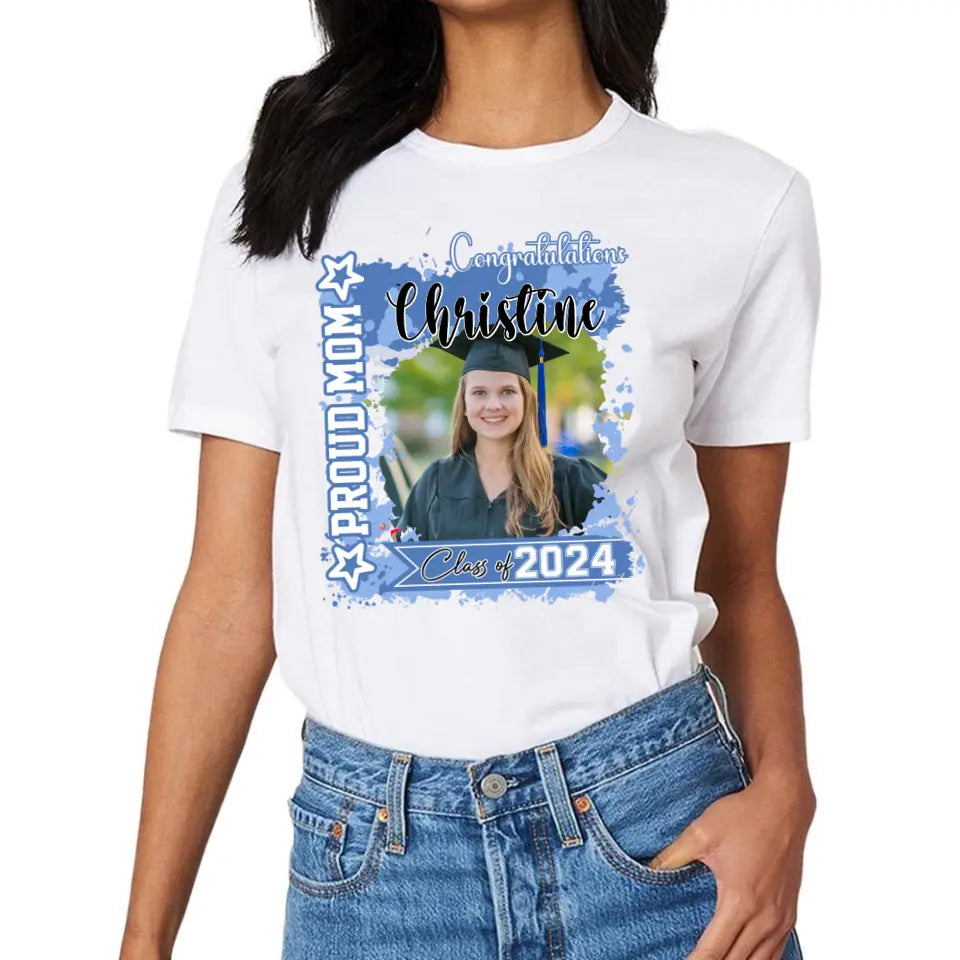 Personalized T-shirt - Graduation Keepsake Gift - Watercolor Proud Mom Dad Of A 2024 Graduate Photo