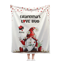 Grandma's Love Bugs Gnome – Couverture personnalisée avec mains d'argent et chapeau rouge