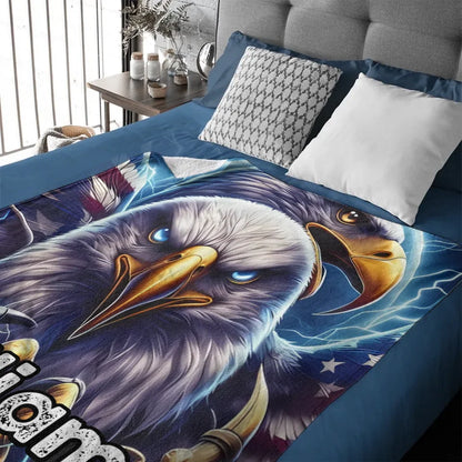 Customized Eagle Themed Blanket - Personalized Name Eagle Blanket - A Gift For Bird Lover,Eagle Lover,Friend,Colleagues