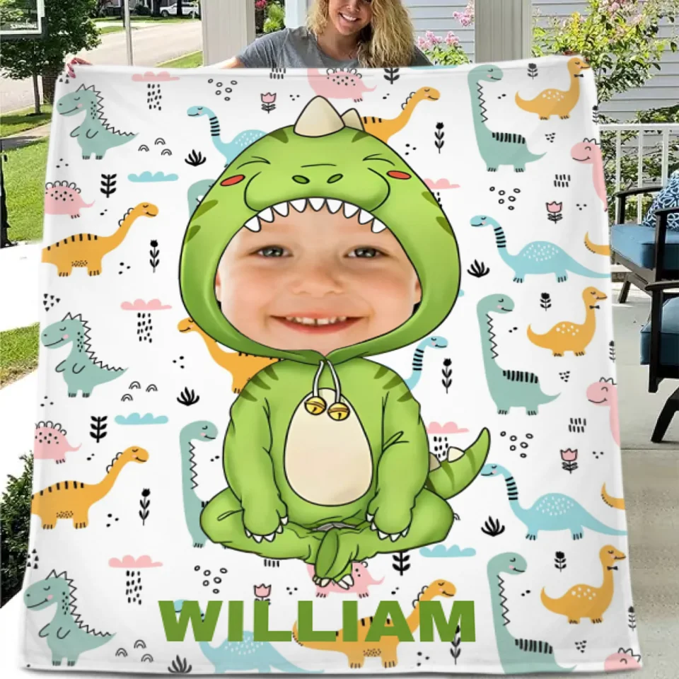 Customised Dinosaur Blanket - Personalised Name and Photo Dinosaur Clothes Pattern Blanket - A Gift For Children,Grandchildren,Boy,Girl,Dinosaur Lovers