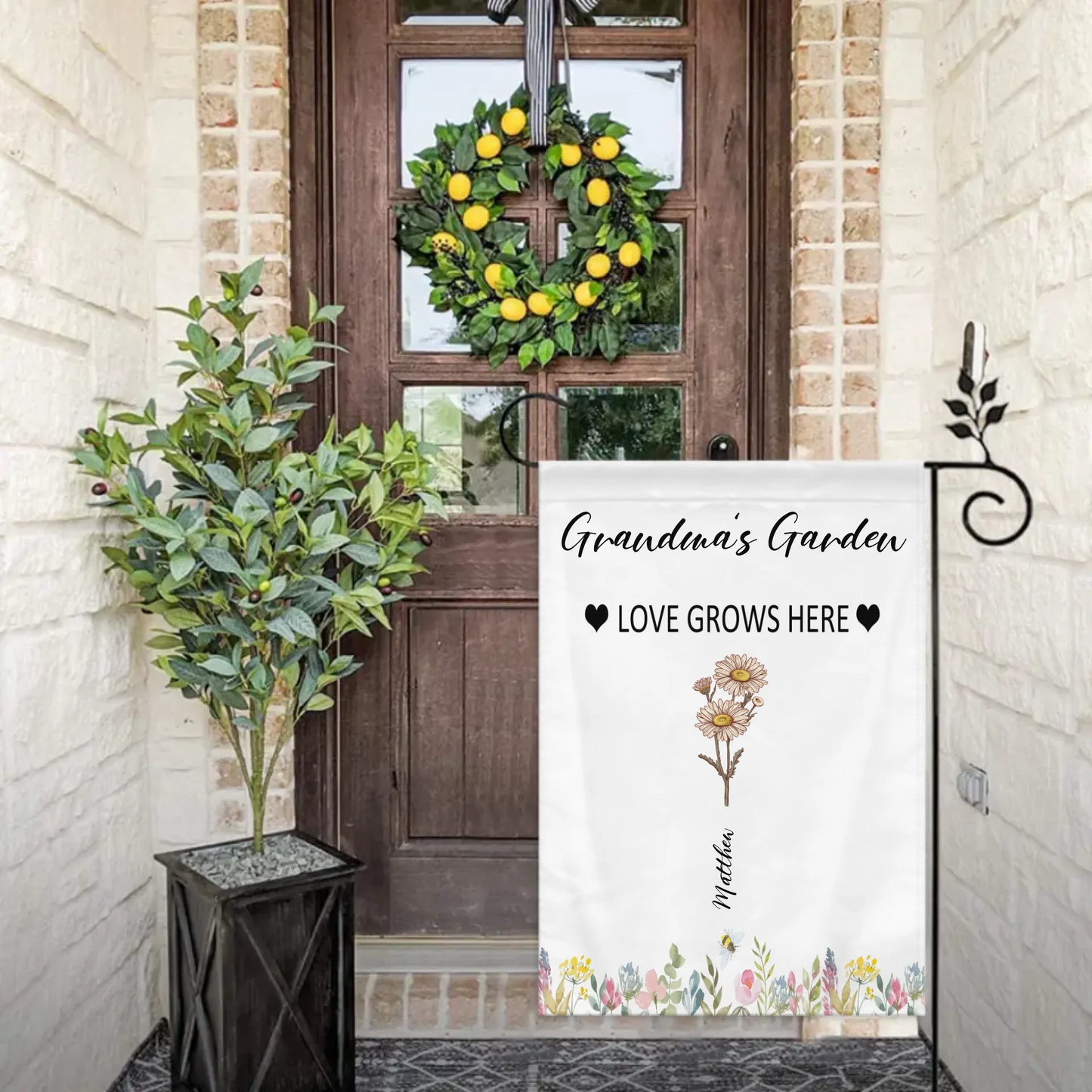 Customized Garden Themed Decorative Flags - Personalized Birthday Flower and Name Bush Pattern Flags - A Gift For Family,Friend,Flower Lovers