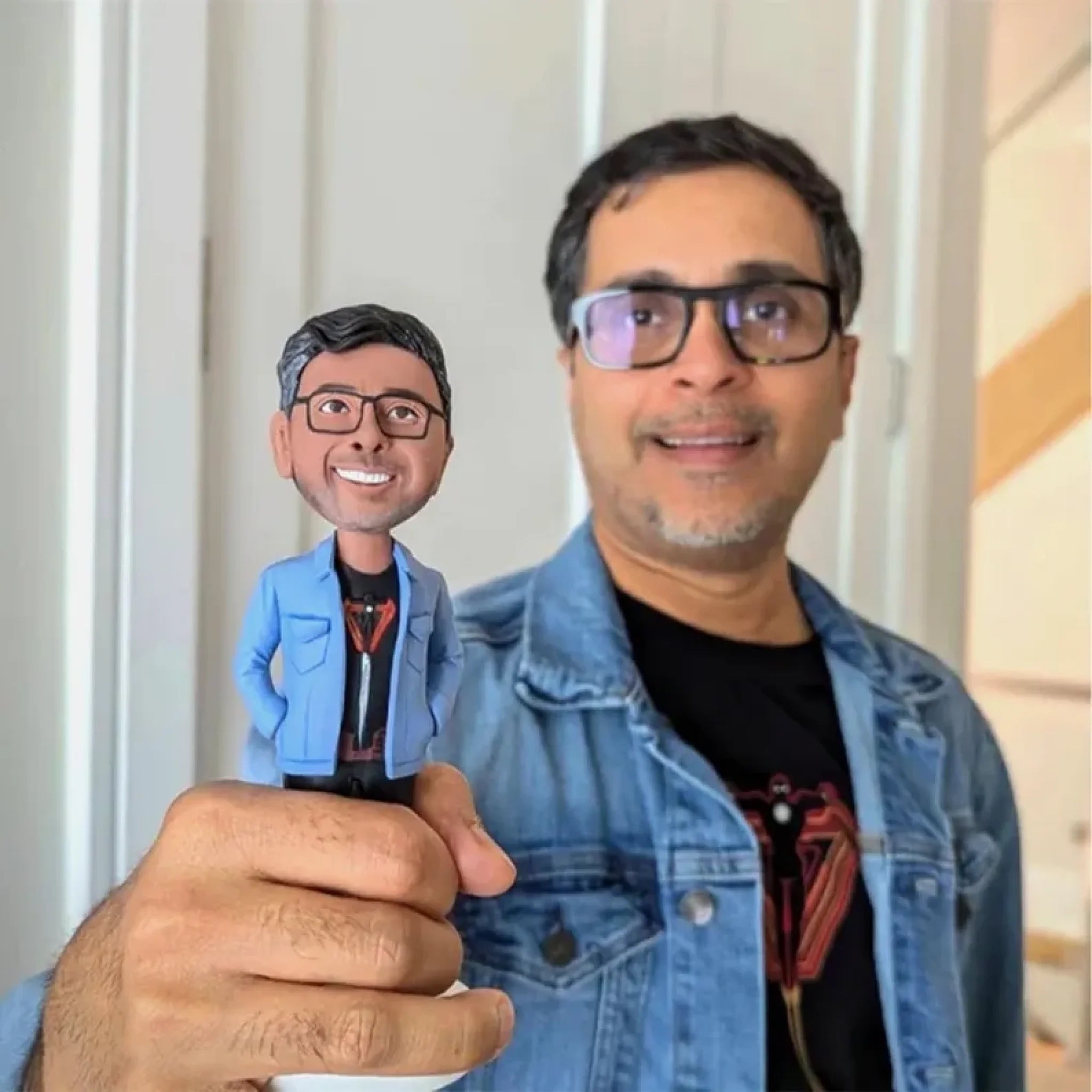 💖 Custom Crafted Clay Figurine from Your Photo – Unique Gift for Dad, Partner or Friend!