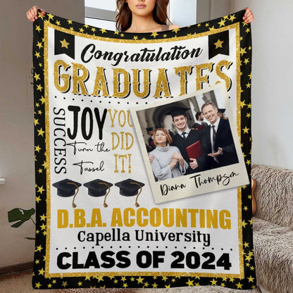 Graduate Congratulation - Personalized Blanket - Graduation, Birthday, Loving Gift For Seniors, Graduate Students, Daughters & Sons