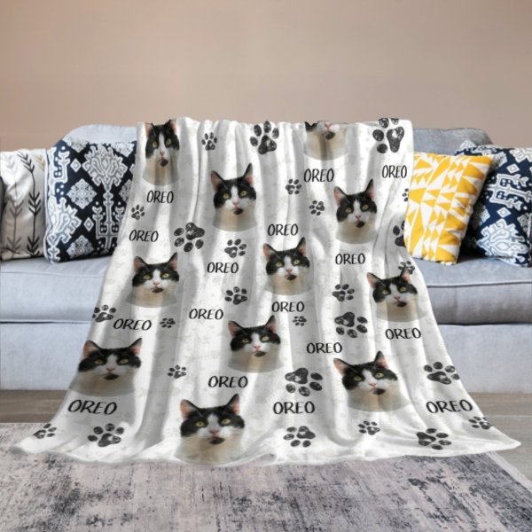 Colorful Upload Pet Image - Gift For Cat Lovers - Personalized Blanket - Lovscape
