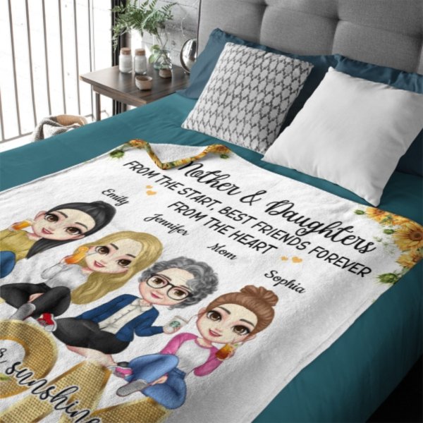 Mom, You're My Sunshine - Family Personalized Custom Blanket - Mother's Day, Birthday Gift For Mom - Lovscape