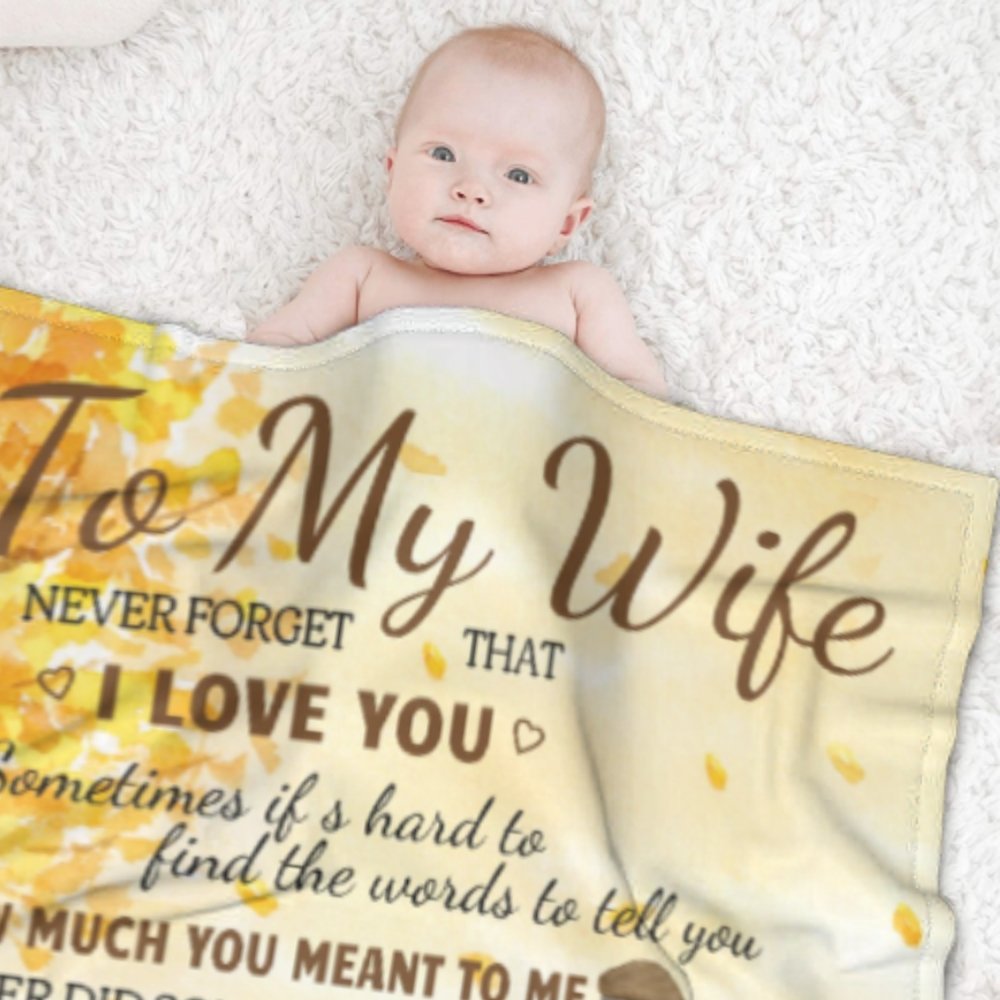 To My Wife Never Forget That I Love You - Gift For Couples, Personalized Blanket - Lovscape